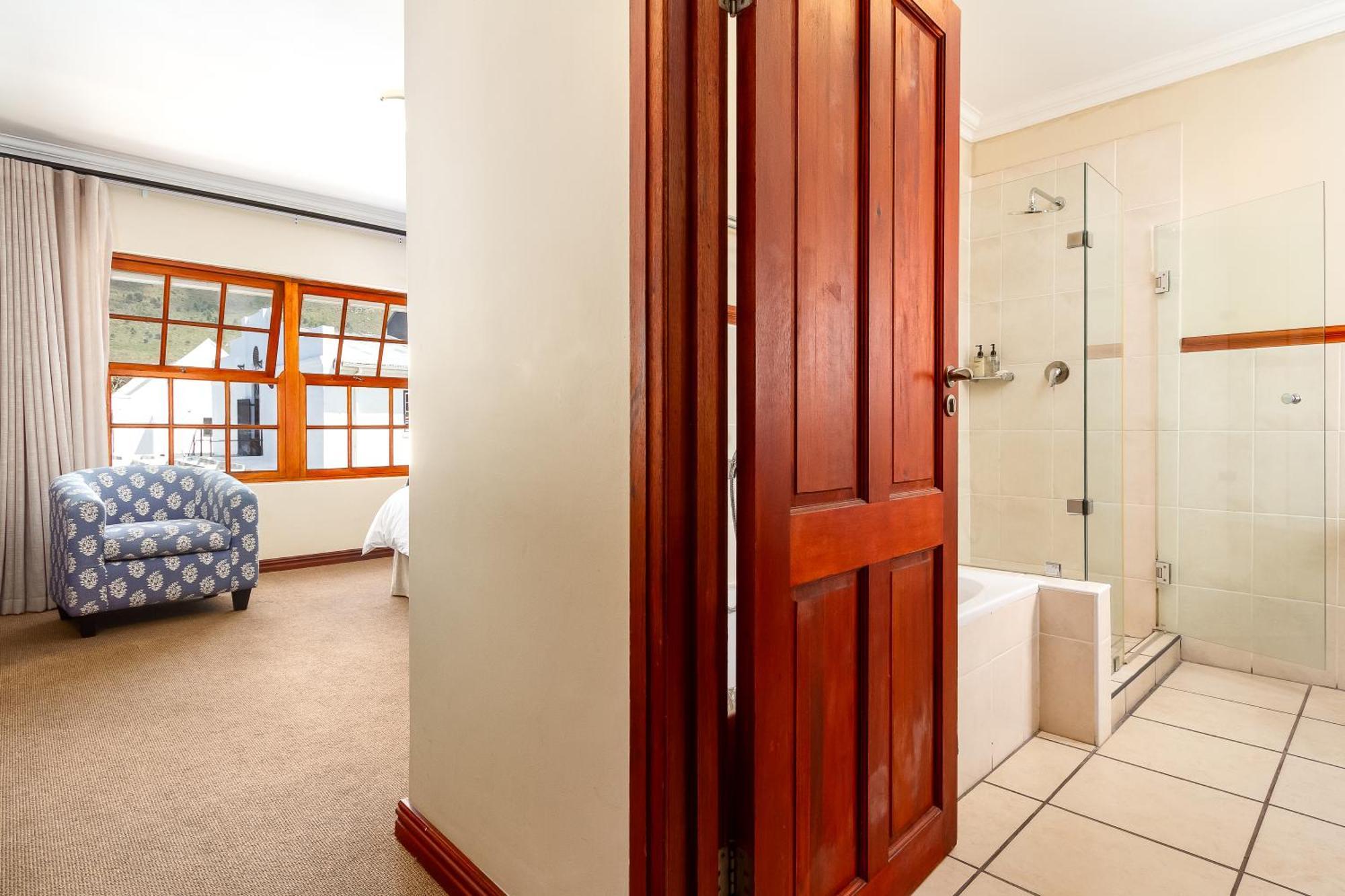 Noordhoek Village Hotel Eksteriør billede