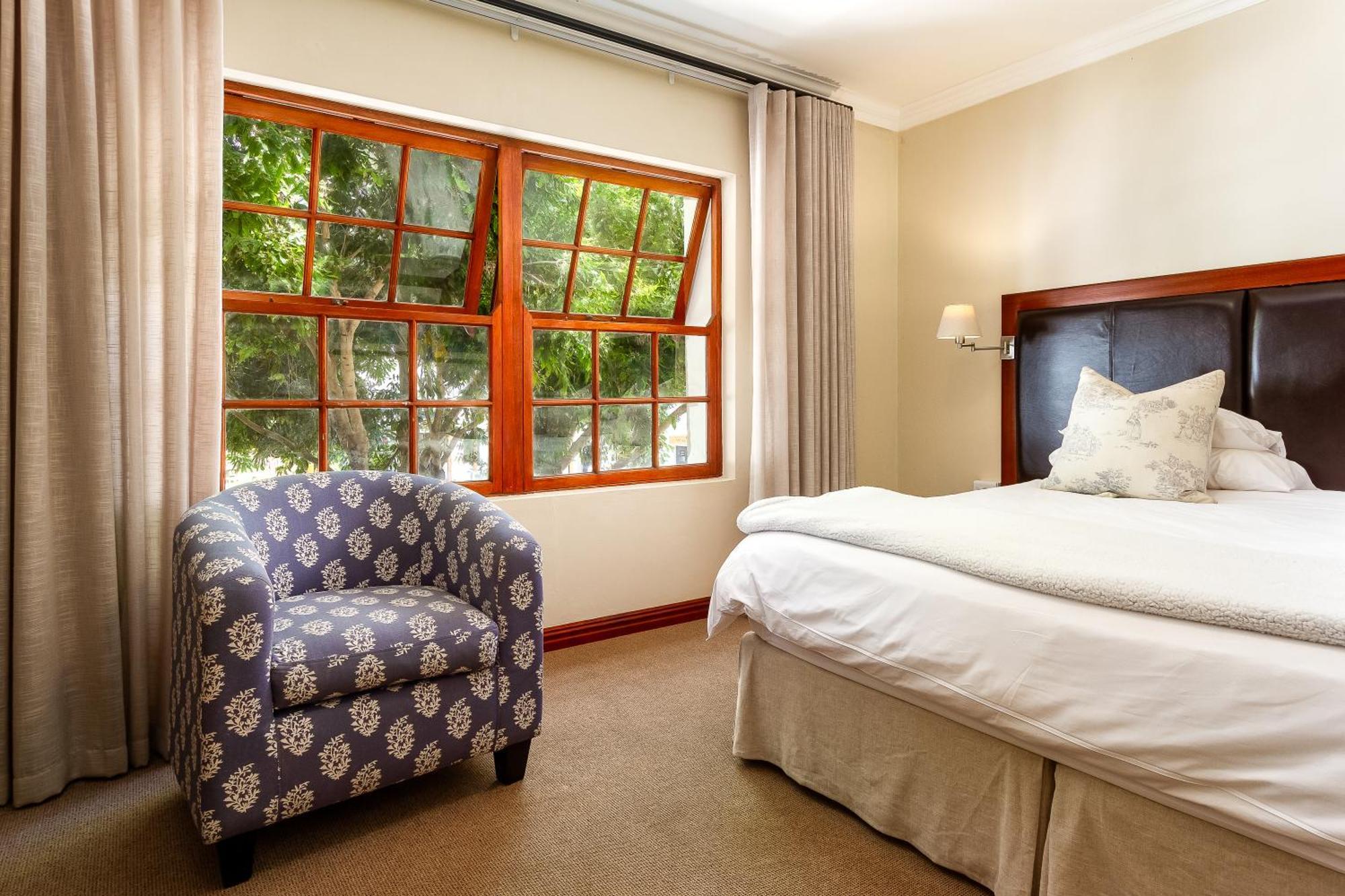 Noordhoek Village Hotel Eksteriør billede